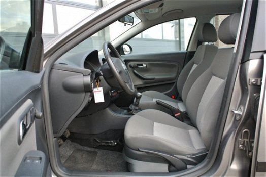 Seat Cordoba - 1.4-16V Stella - 1
