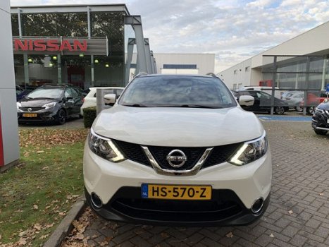 Nissan Qashqai - 1.2 DIG-T TEKNA 1e Eig., Nav, Pano, Leer, 4 Camera's, Stoelverw., 19