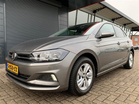 Volkswagen Polo - 1.0 TSI Comfortline Business *Pano*Navi*PDC - 1