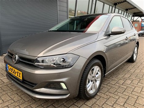 Volkswagen Polo - 1.0 TSI Comfortline Business *Pano*Navi*PDC - 1