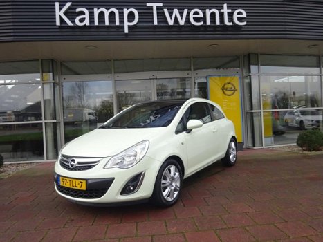 Opel Corsa - 1.4 16V 3D Cosmo - 1