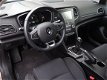 Renault Mégane Estate - 1.2 TCe Zen DAB / Navigatie / LED / Climate control - 1 - Thumbnail