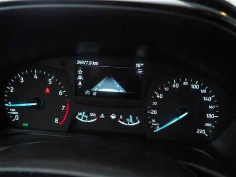 Ford Fiesta - 1.1 Trend / Navigatie / DAB / Parkeersensoren / Rijstrookhulp - 1