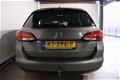 Opel Astra - 1.0 Turbo 105pk Start/Stop Business+ | AGR-comfortstoelen | NAVI | AIRCO | TREKHAAK | C - 1 - Thumbnail