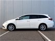 Toyota Auris - 1.8 Hybrid 136pk Dynamic Automaat - 1 - Thumbnail