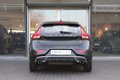 Volvo V40 - 2.0 D2 R-Design Business | Xenon | Alcantara | Elektronische klimaat regeling | Parkeers - 1 - Thumbnail