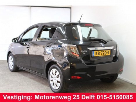 Toyota Yaris - 1.5 Full Hybrid Aspiration Automaat.Navigatie.Camera.Cruise - 1