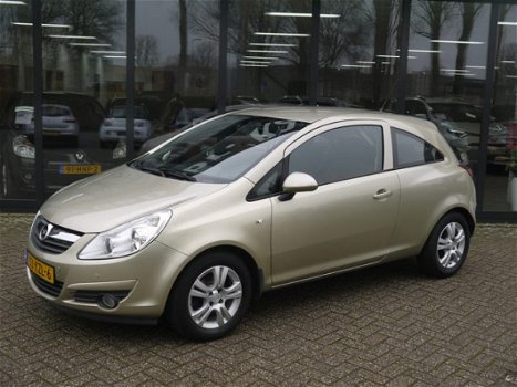 Opel Corsa - 1.4-16V 90pk Business*Airco - 1