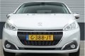 Peugeot 208 - 1.2 110PK EAT6 AUTOMAAT NAVI DAB+ CRUISE AIRCO MIDDENARMSTEUN PDC ETC - 1 - Thumbnail