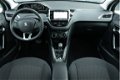 Peugeot 208 - 1.2 110PK EAT6 AUTOMAAT NAVI DAB+ CRUISE AIRCO MIDDENARMSTEUN PDC ETC - 1 - Thumbnail