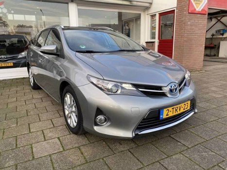 Toyota Auris Touring Sports - 1.8 Hybrid Executive - 1