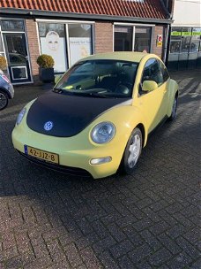 Volkswagen New Beetle - 2.0 Highline nieuwe APK bij aflevering