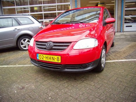 Volkswagen Fox - 1.4 Trendline rijklaar prijs nieuwe db-snaar benzine airco trekhaak - 1