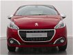 Peugeot 208 - 1.2 82pk Signature | Navigatie | Airco | Cruise Control | DAB+ | Donker getint glas | - 1 - Thumbnail