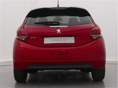 Peugeot 208 - 1.2 82pk Signature | Navigatie | Airco | Cruise Control | DAB+ | Donker getint glas | - 1