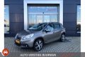 Peugeot 2008 - Allure 1.6 VTi 120-PK Lichtmetalen Velgen, Navigatie, Grip Control - 1 - Thumbnail