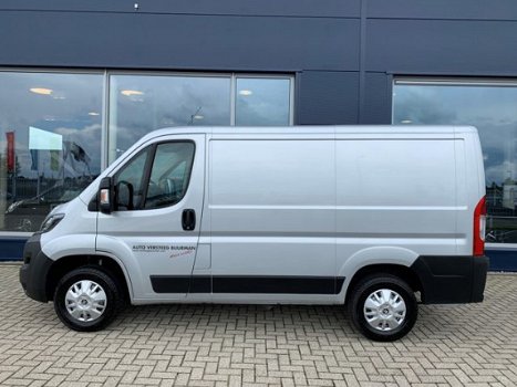 Peugeot Boxer - Premium Pack GB 330 L1H1 BlueHDi 110PK 