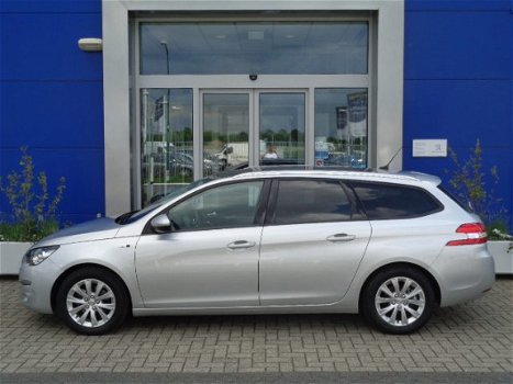 Peugeot 308 - Style 1.2 PureTech 130pk Navigatie, Parkeerhulp achter - 1