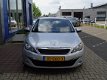 Peugeot 308 - Style 1.2 PureTech 130pk Navigatie, Parkeerhulp achter - 1 - Thumbnail