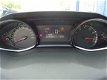 Peugeot 308 - Style 1.2 PureTech 130pk Navigatie, Parkeerhulp achter - 1 - Thumbnail