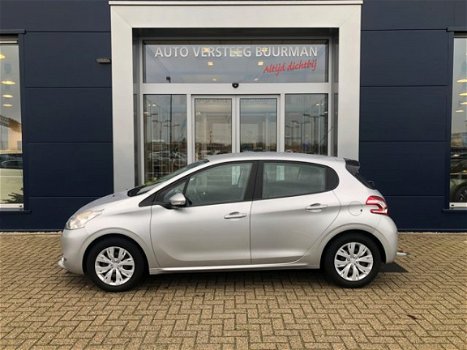 Peugeot 208 - Envy 1.2 VTi 82-PK Parkeer Sensoren, Navigatie, Climate Control - 1