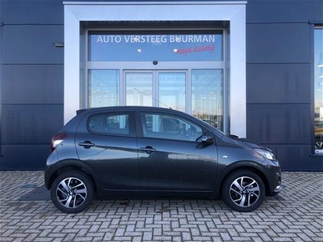 Peugeot 108 - 1.0 e-VTi 72pk 5D Allure Licht Metalen Velgen 15Inch, Climate Control, Apple Carplay, - 1