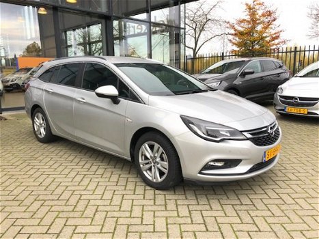 Opel Astra Sports Tourer - 1.4 Turbo 150pk Start/Stop Online Edition - 1