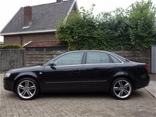 Audi A4 - 2.0 Advance 131 Pk Airco Navi Nap 1e Eig