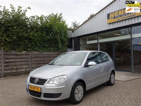 Volkswagen Polo - 1.4-16V Turijn 75 pk 3 deurs Airco dkm Nap - 1