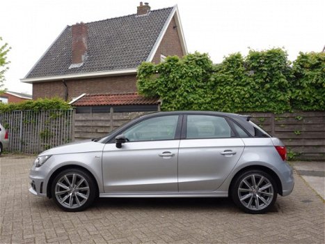 Audi A1 Sportback - 1.2 TFSI Admired S-Line 86 Pk 5 deurs Airco Navi 108 dkm Nap - 1