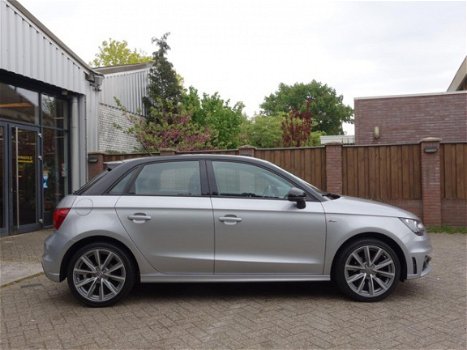 Audi A1 Sportback - 1.2 TFSI Admired S-Line 86 Pk 5 deurs Airco Navi 108 dkm Nap - 1