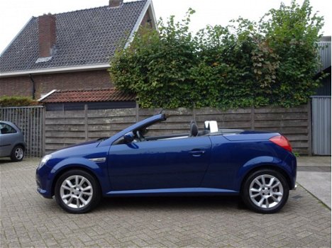 Opel Tigra TwinTop - 1.4-16V Cosmo 90 Pk Airco 128 dkm Nap - 1