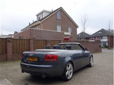 Audi A4 Cabriolet - 3.2 FSI quattro Automaat 256 Pk Airco Navi Leer Xenon 138 dkm Nap