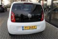 Volkswagen Up! - 1.0 high up BlueMotion White - 1 - Thumbnail