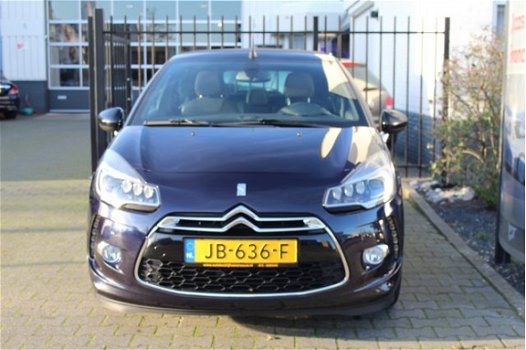 Citroën DS3 Cabrio - 1.2 PureTech So Chic Xenon/Led Navigatie Clima Camera Cruise.C 17Inch - 1