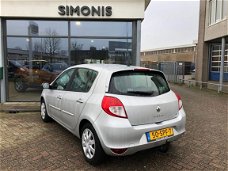 Renault Clio - 1.5 dCi Collection Trekhaak, Climate Control LM wielen