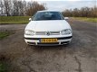 Volkswagen Golf - 1.6 AUTOMAAT Exclusief WIT - 1 - Thumbnail