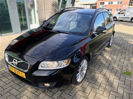 Volvo V50 - 1.6 D2 S/S Advantage Volopties NAP! Uitstekend onderhouden ! - 1