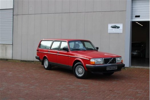 Volvo 240 - 2.3i CLASSIC AUTOMAAT YOUNGTIMER - 1