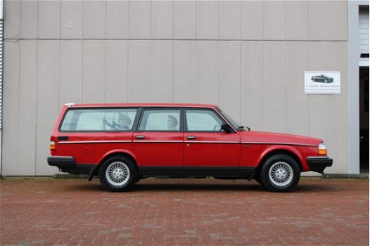 Volvo 240 - 2.3i CLASSIC AUTOMAAT YOUNGTIMER - 1