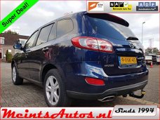 Hyundai Santa Fe - 2.2 CRDi R Style 197Pk LEDER Grijs Kenteken