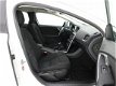 Volvo V40 - 1.6 D2 Kinetic *ECC+CRUISE+PDC+17