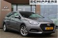 Hyundai i40 Wagon - 1.7 CRDi Business Edition | Clima | Achteruitrijcamera | Navi - 1 - Thumbnail