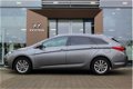 Hyundai i40 Wagon - 1.7 CRDi Business Edition | Clima | Achteruitrijcamera | Navi - 1 - Thumbnail