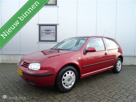 Volkswagen Golf - 1.4-16V - 1