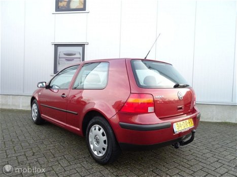 Volkswagen Golf - 1.4-16V - 1