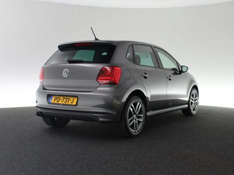 Volkswagen Polo - 1.2 90pk TSI Comfortline R-line | Lederen bekleding | Navigatie | Cruise Control | - 1