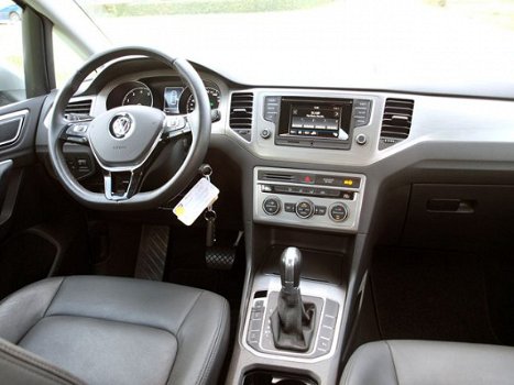 Volkswagen Golf Sportsvan - 1.0 TSI Comfortline Automaat / Leder - 1