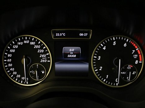 Mercedes-Benz A-klasse - 180 Ambition Navigatie | Cruise Control | Parkeersensor - 1