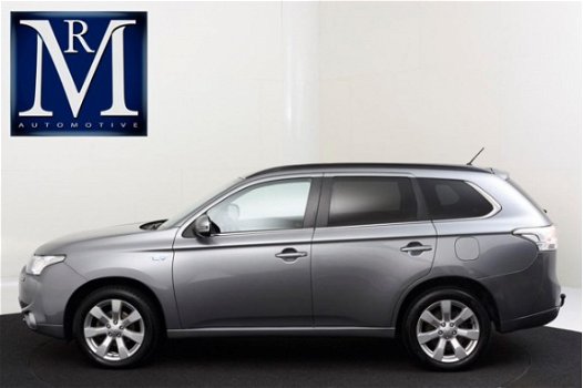 Mitsubishi Outlander - PHEV EXCECUTIVE EDITION ALL IN PRIJS RIJKLAAR - 1